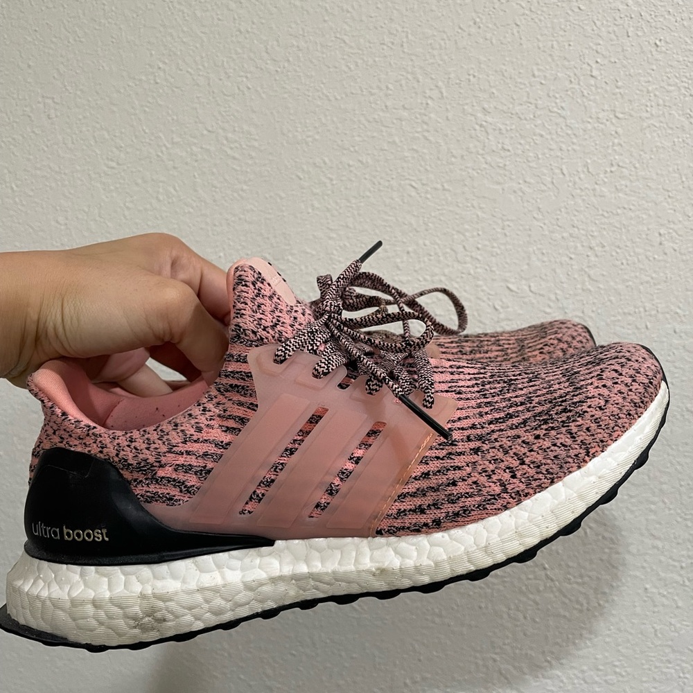Adidas ultra boost salmon size 7.5